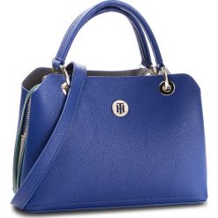 Torebka TOMMY HILFIGER - Th Core Med Satchel AW0AW05672 401. Niebieskie torebki do ręki damskie Tommy Hilfiger, ze skóry ekologicznej. Za 599.00 zł.