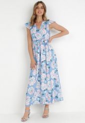 Jasnoniebieska Sukienka z Paskiem Myranie. Niebieskie sukienki damskie Born2be, bez wzorów, z materiału, bez kołnierzyka, bez ramiączek, maxi, kopertowe. Za 29.99 zł.