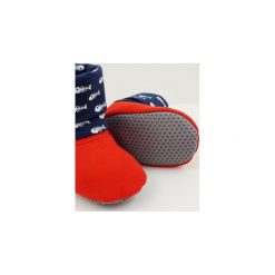 Bambosze dla dziecka Buty dla niemowlaka Buty dla dziecka Buty niechodki Prezent dla dziecka Buty z miękką podeszwą. Czerwone spodenki niemowlęce Mimi monster alicja Łaciak, z bawełny. Za 49.00 zł.