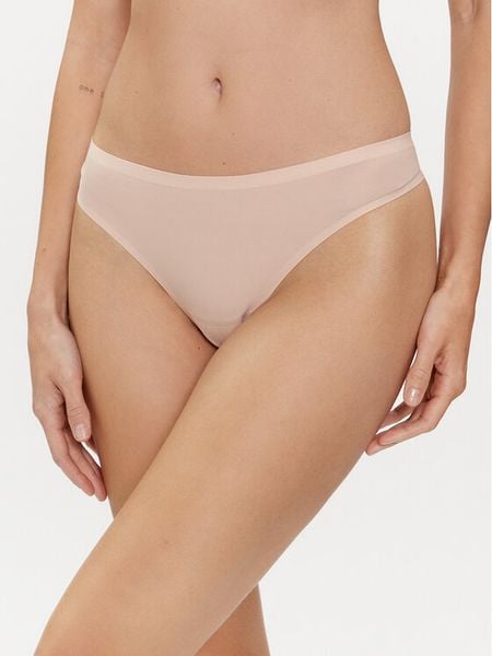 Chantelle Stringi Soft Stretch C11GG0 Beżowy. Brązowe stringi damskie Chantelle, bez wzorów, z syntetyku. Za 69.99 zł.