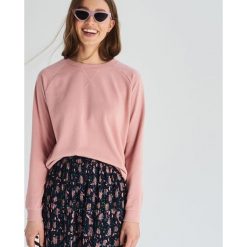 Gładka bluza basic - Różowy. Bluzy damskie marki Sinsay. Za 29.99 zł.
