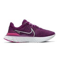 Buty Nike React Infinity Run Flyknit 3 DD3024-500 fioletowe. Fioletowe obuwie sportowe damskie bez wzorów, z materiału, do biegania. Za 925.57 zł.