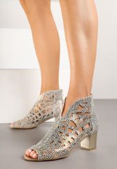 Beżowe Sandały Botki na Słupku z Ażurową Cholewką i Skórzaną Wkładką Ularielis. Brązowe botki damskie Born2be, w ażurowe wzory, bez obcasa, na obcasie, bez zapięcia. Za 179.99 zł.