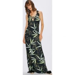 Guess Jeans - Sukienka. Tuniki damskie marki Guess Jeans. W wyprzedaży za 349.90 zł.