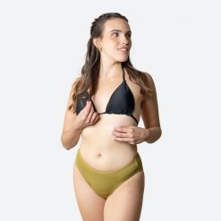 Majtki menstruacyjne bikini dla dziewczynek Ecowoman klasyczne średnia chłonność. Czarne stroje kąpielowe dla dziewczynek ECOWOMAN, bez wzorów, z elastanu. Za 127.06 zł.