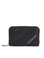 Calvin Klein Jeans Portfel Quilted Med Zip Around K60K611972 Czarny. Czarne portfele damskie Calvin Klein Jeans, bez wzorów, z jeansu. Za 239.99 zł.