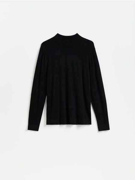 Gładki sweter z półgolfem - czarny. Czarne swetry przez głowę męskie Reserved, l, bez wzorów, z dzianiny, bez kołnierzyka. Za 129.99 zł.