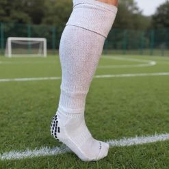 Getry piłkarskie białe skarpety bez stóp 42-47. Białe legginsy sportowe męskie YAKIMASPORT, bez wzorów, do piłki nożnej. Za 19.99 zł.