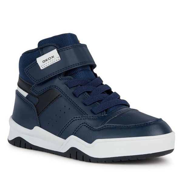Sneakersy Geox. Niebieskie półbuty chłopięce Geox, bez wzorów, bez zapięcia. Za 179.99 zł.