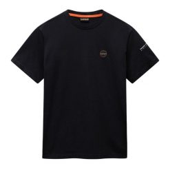 Koszulka męska Napapijri S-Badge. Czarne koszulki sportowe męskie Napapijri, l, bez wzorów, bez kołnierzyka, bez ramiączek, trekkingowe. Za 119.99 zł.