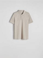 Koszulka polo regular fit - beżowy. Brązowe koszulki polo męskie Reserved, l, bez wzorów, z bawełny, bez ramiączek. W wyprzedaży za 89.99 zł.