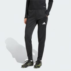 Spodnie treningowe Entrada26 Training Pants. Białe spodnie sportowe damskie Adidas, bez wzorów, do piłki nożnej, climacool (adidas). Za 179.00 zł.