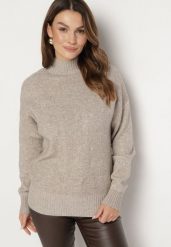 Ciemnobeżowy Sweter Golf z Ozdobnym Tłoczeniem Zakończony Ściągaczem Melodiea. Brązowe swetry damskie Born2be, bez wzorów, z jeansu, klasyczne, bez kołnierzyka, bez ramiączek, bez kaptura. Za 99.99 zł.