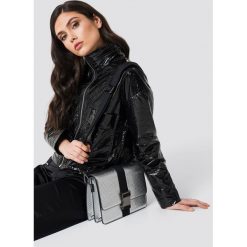 Samsoe & Samsoe Torebka Gurli - Silver. Szare torebki do ręki damskie Samsøe & Samsøe, w paski. Za 1,295.95 zł.