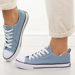 Niebieskie trampki damskie American Club Dsln Lh122. Niebieskie obuwie sportowe damskie American CLUB, bez wzorów, z jeansu, tenisowe. Za 99.00 zł.