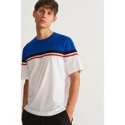 T-shirt - Biały. T-shirty męskie marki Giacomo Conti. W wyprzedaży za 29.99 zł.