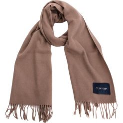 Szal CALVIN KLEIN - Classic Wool Scarf W K60K604720 007. Szaliki i chusty damskie marki Calvin Klein. Za 279.00 zł.