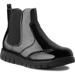 Botki NELLI BLU CS1578-1. Czarne botki dziewczęce Nelli Blu, ze skóry ekologicznej, bez zapięcia. W wyprzedaży za 69.99 zł.