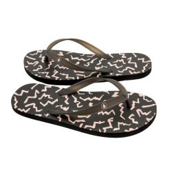 Japonki plażowe damskie Volcom Rocker 2. Czarne klapki damskie Volcom, bez wzorów, bez obcasa. Za 83.00 zł.