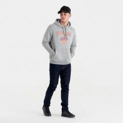 Bluza z kapturem New York Knicks NBA. Szare bluzy męskie New Era, m, bez wzorów, z kapturem. Za 289.00 zł.