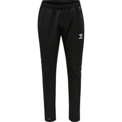 Spodnie dresowe piłkarskie męskie Hummel Core XK Training Poly Pants. Czarne spodnie sportowe męskie Hummel, m, bez wzorów, z dresówki, do piłki nożnej. Za 125.00 zł.