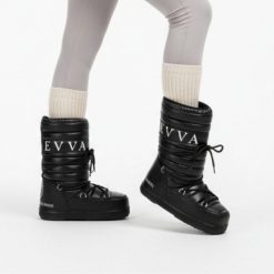 Śniegowce damskie Donna Fabiani, cholewka z materiału syntetycznego z pikowanym wykończeniem i sznurowaniem oraz miękkim kołnierzem, ciemny, 143‑02‑2. Czarne śniegowce i trapery damskie Donna Fabiani, ze skóry ekologicznej. Za 259.00 zł.