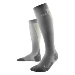 Skarpety kompresyjne męskie sportowe CEP Ultralight wysokie. Szare skarpety męskie CEP, bez wzorów. Za 199.00 zł.