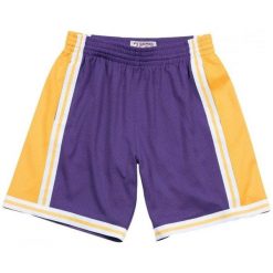 Szorty Mitchell & Ness Los Angeles Lakers '84 fioletowe. Fioletowe szorty męskie Mitchell & Ness, bez wzorów. Za 359.55 zł.