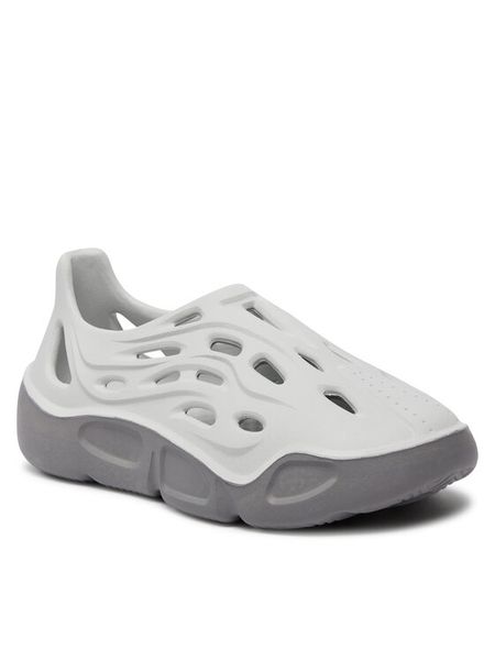 Steve Madden Półbuty Vine Slip-on SM11002858-02002-660 Szary. Szare półbuty damskie Steve Madden, bez wzorów, z gumy, bez zapięcia. Za 339.99 zł.