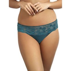 Stringi "Sapphire" w kolorze zielonym. Stringi damskie marki Kinga. W wyprzedaży za 32.95 zł.