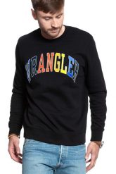 MĘSKA BLUZA WRANGLER LOGO SWEAT BLACK W6B6HY100 112130691. Czarne bluzy męskie Wrangler, m, bez wzorów, bez kaptura. W wyprzedaży za 79.99 zł.