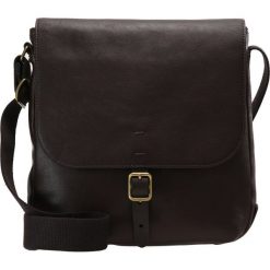 Fossil BUCKNER Torba na ramię dark brown. Torby na ramię męskie marki Kazar. Za 759.00 zł.
