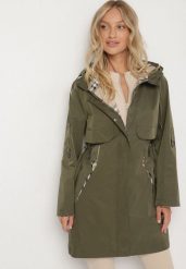 Zielona Kurtka Parka z Kapturem ze Wzorem w Kratę i Podpinanymi Rękawami Gavaria. Zielone parki damskie Born2be, l, bez wzorów, z jeansu, eleganckie, z kapturem. Za 199.99 zł.