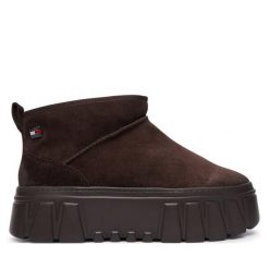 Śniegowce Tommy Jeans. Brązowe śniegowce i trapery damskie Tommy Jeans, z jeansu. Za 649.99 zł.