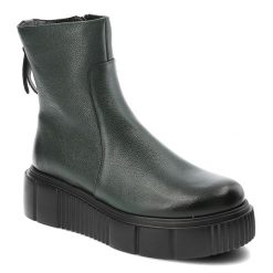 Zielone Botki Armodo Wygodne Obuwie Damskie Na Platformie. Zielone kozaki damskie Armodo, z materiału, bez obcasa, na platformie. Za 369.00 zł.