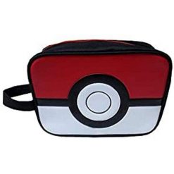 Torba na przybory toaletowe dla dzieci Cyp Brands Pokemon Pokeball. Czarne torby i plecaki dziecięce MBRANDS, z materiału, małe. Za 134.00 zł.
