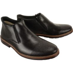 RIEKER 15350-00 black, botki męskie. Czarne botki męskie Rieker, bez wzorów, ze skóry, bez zapięcia. W wyprzedaży za 239.90 zł.