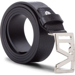 Pasek Męski VERSACE JEANS - D8YSBF10 100 70872 899. Czarne paski damskie Versace Jeans, w paski, z jeansu. W wyprzedaży za 369.00 zł.