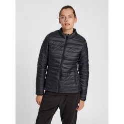 Damska kurtka puchowa Hummel Red. Czarne kurtki damskie Hummel, xs, bez wzorów, z materiału, bez kaptura. Za 235.95 zł.