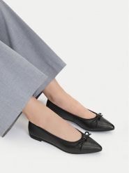 Lasocki Baleriny CEO-RST-ROSE-75 Czarny. Czarne baleriny damskie Lasocki, bez wzorów, ze skóry, bez obcasa. Za 179.99 zł.
