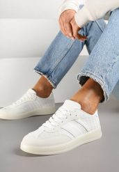 Białe Sneakersy Tenisówki z Geometrycznym Wzorem Eleamila. Białe trampki i tenisówki damskie Born2be, z aplikacjami, z jeansu, eleganckie, bez zapięcia. Za 89.99 zł.