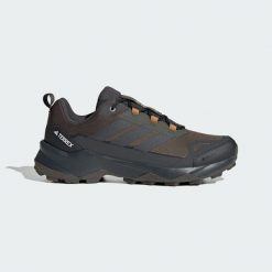 Buty Terrex Skychaser AX5 GORE-TEX Hiking. Brązowe trekkingi męskie Adidas, wspinaczkowe, gore-tex. Za 529.00 zł.