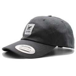 Czapka bejsbolowa - Bawełna - Niestrukturalna (Ciemny szary). Szare czapki i kapelusze męskie SURF MONKEY, z aplikacjami, z bawełny, klasyczne. Za 179.95 zł.
