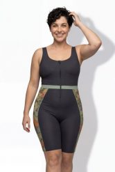 Damskie Kostium kąpielowy długie nogawki bez miękkich miseczek. Czarne kostiumy jednoczęściowe damskie Ulla Popken, plus size, bez wzorów, z elastanu, plus size, do pływania. Za 223.99 zł.