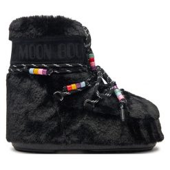 Śniegowce Moon Boot. Czarne śniegowce i trapery damskie Moon Boot. Za 1,619.00 zł.