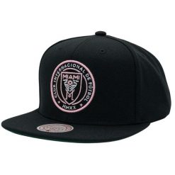 Mitchell & Ness czapka z daszkiem Snapback NBA Inter Miami czarny. Czarne czapki i kapelusze damskie Mitchell & Ness, bez wzorów. Za 129.00 zł.