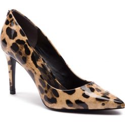 Szpilki GUESS - FLBE94 PAL08 LEOPA. Brązowe szpilki damskie Guess, ze skóry ekologicznej. Za 579.00 zł.