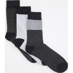 Skarpety 3 pack - Szary. Szare skarpety męskie Reserved. Za 24.99 zł.