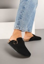 Czarne Klapki z Ozdobnym Paskiem i Klamrą Calevelis. Czarne klapki damskie Born2be, bez wzorów, z jeansu, eleganckie, bez obcasa, na obcasie. Za 59.99 zł.