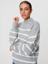 Sweter w paski - szary. Szare swetry damskie Sinsay, l, bez wzorów, z włókna, bez kołnierzyka, bez ramiączek, bez kaptura. Za 69.99 zł.